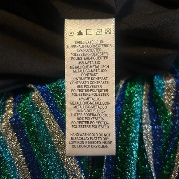 Elegant Green and Blue Chevron Dress - Picture 8 of 8